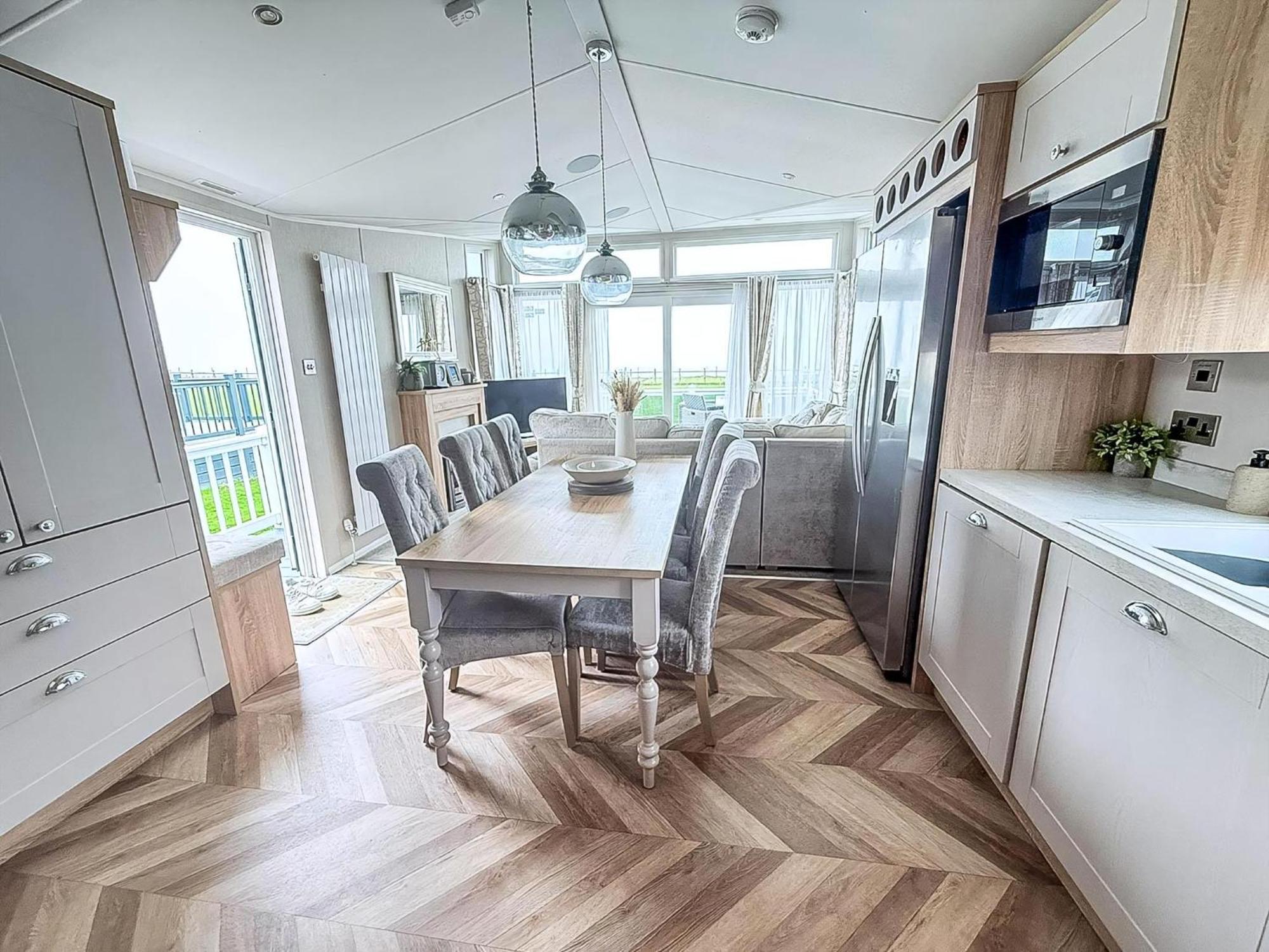 Beautiful With Full Sea Views At Broadland Sands In Suffolk Ref 20235bs Campsite